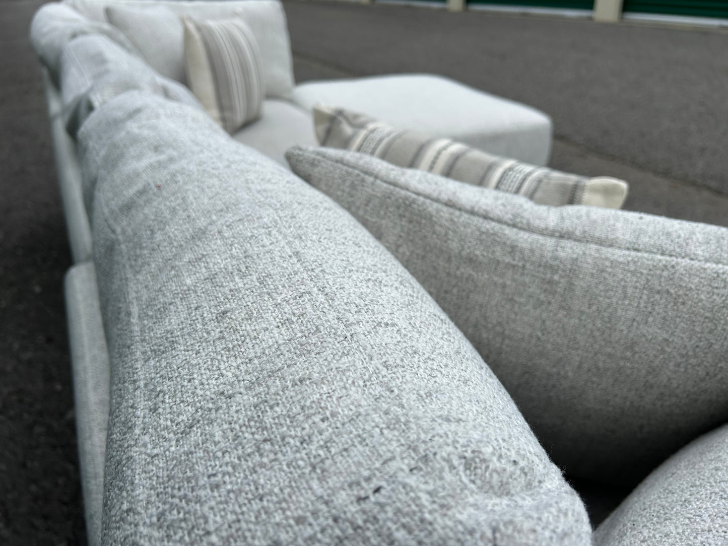 Dayna 4-Piece Fabric Modular Sectional (Aiden & Ivy)