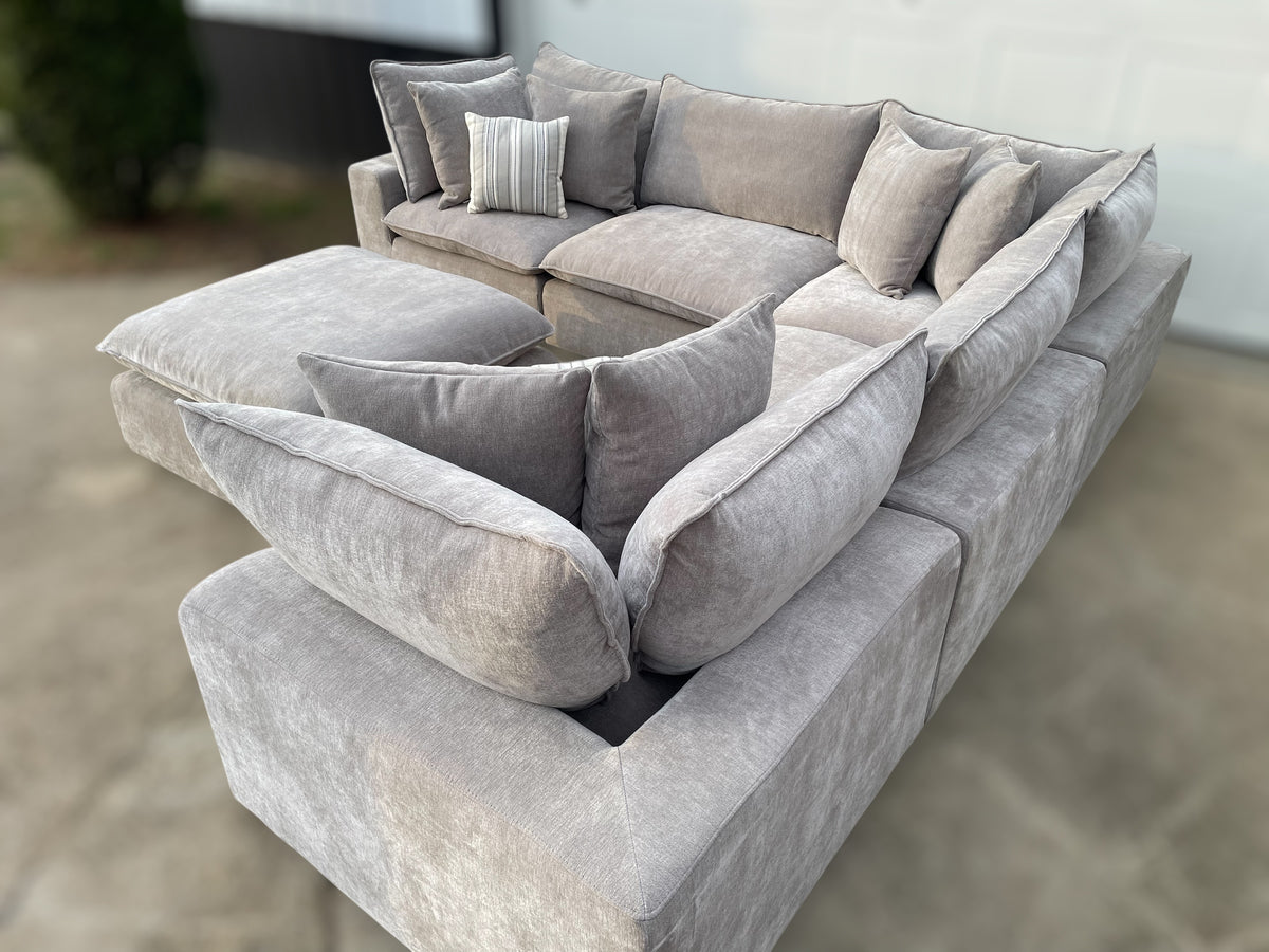 Aiden & Ivy Sereen Sectional – Costco (Taupe)
