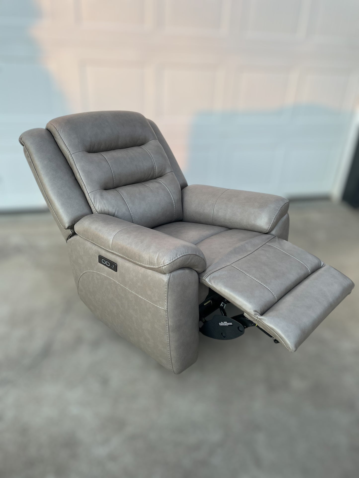 Mason Leather Power Recliner w/ Power Headrest – Costco