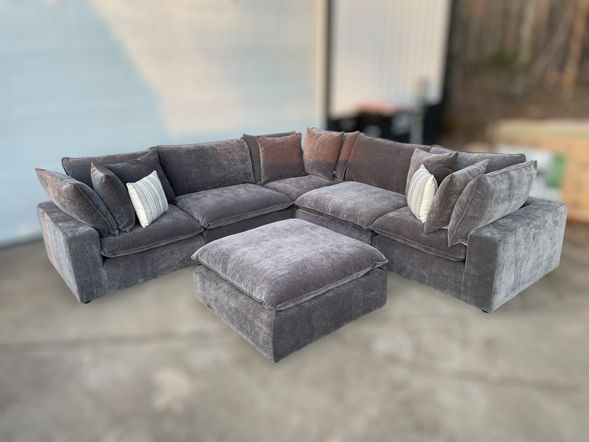 Aiden & Ivy Sereen Sectional – Costco (Dark Grey)