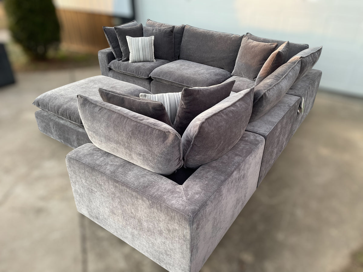 Aiden & Ivy Sereen Sectional – Costco (Dark Grey)