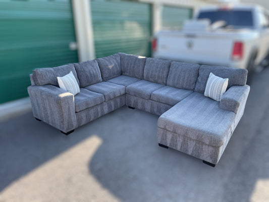 Modern Grey Sectional w/ Chaise