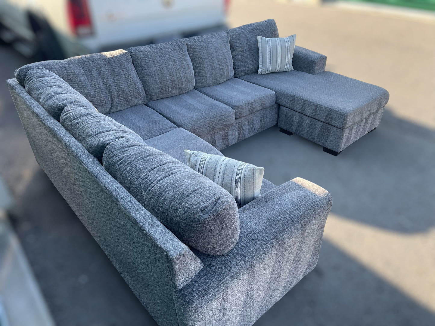 Modern Grey Sectional w/ Chaise