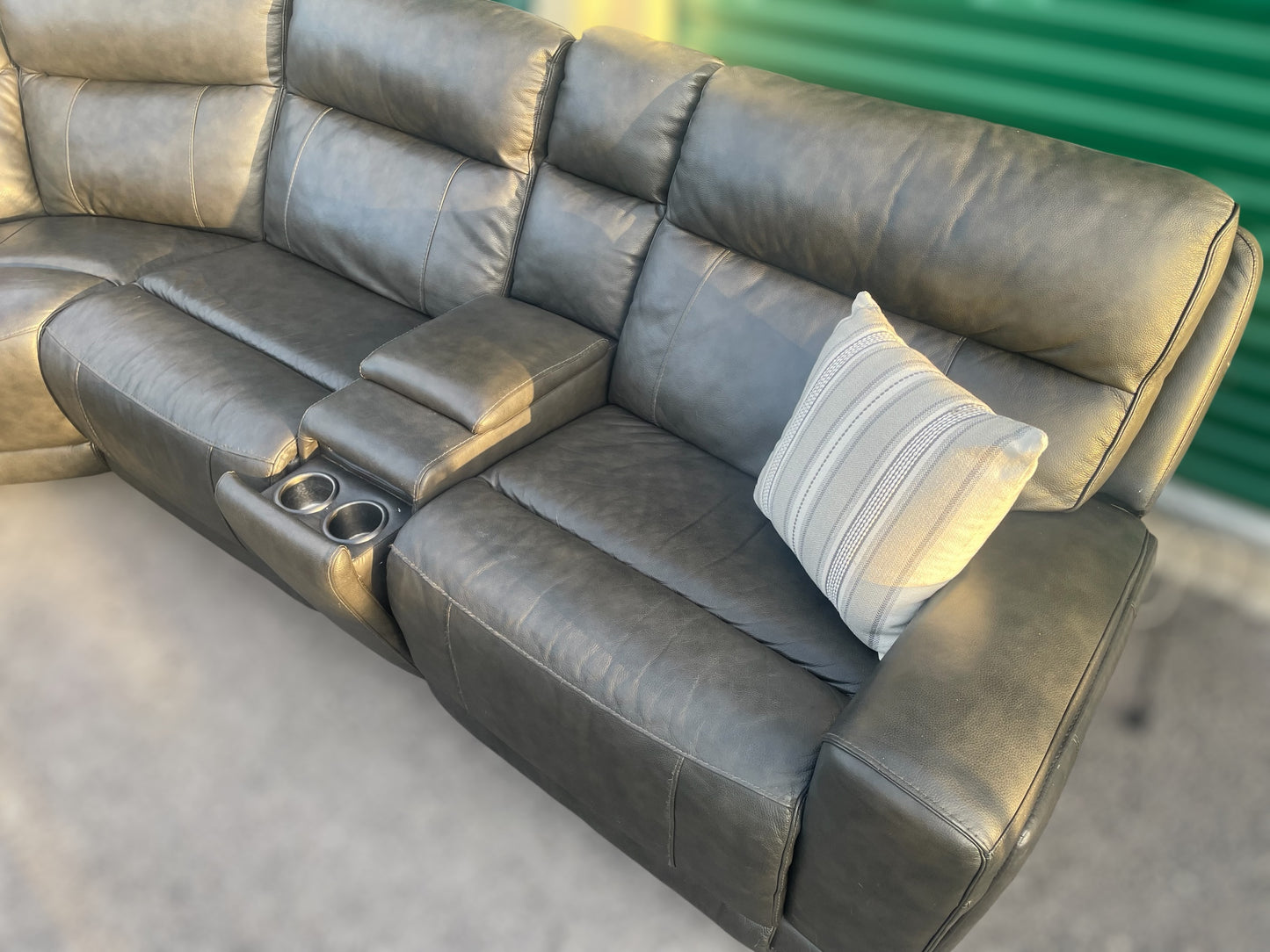 Lauretta 6-Piece Leather Power Reclining Sectional