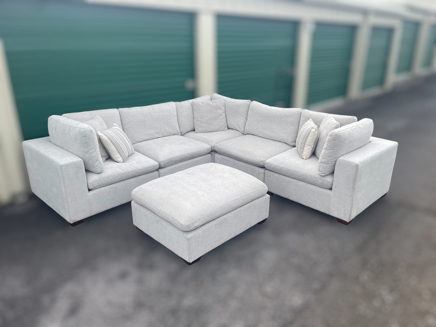 Thomasville Lowell 6-Piece Modular Sectional (Costco)