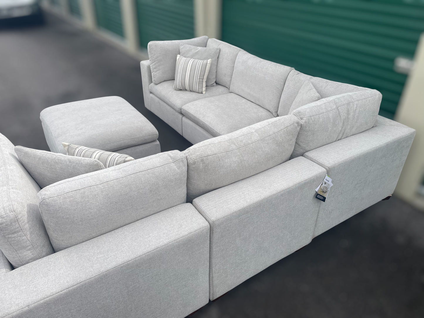 Thomasville Lowell 6-Piece Modular Sectional (Costco)