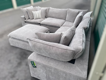 Aiden & Ivy Sereen Modular Sectional (Costco)