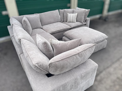 Aiden & Ivy Sereen Modular Sectional (Costco)