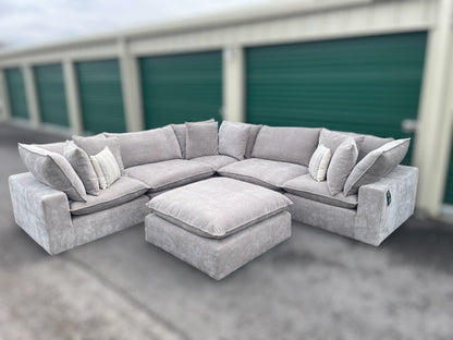 Aiden & Ivy Sereen Modular Sectional (Costco)