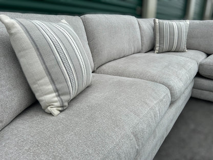 Derry Fabric Sectional (Aiden & Ivy)