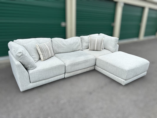 Dayna 4-Piece Fabric Modular Sectional (Aiden & Ivy)
