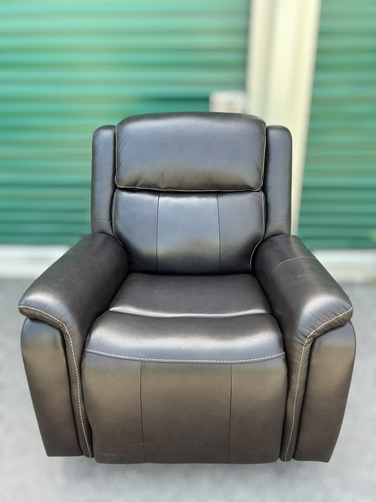 Bryson Leather Power Rocker Recliner (Barcalounger)